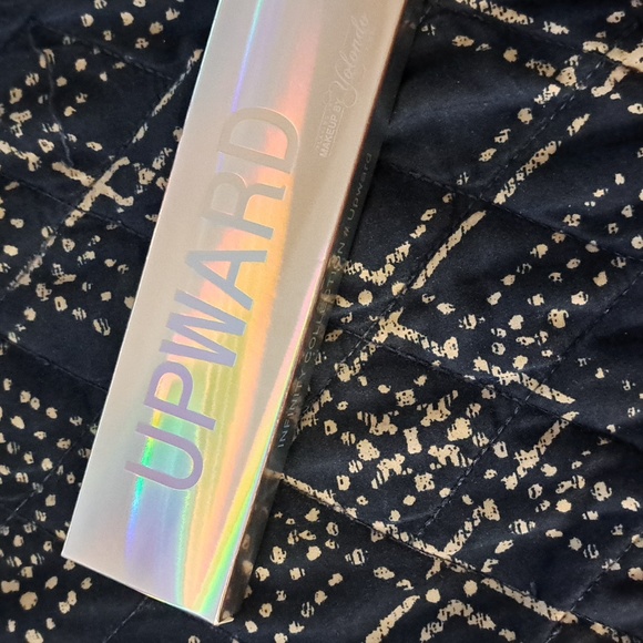 Makeup by Yolando pallet - Picture 4 of 4